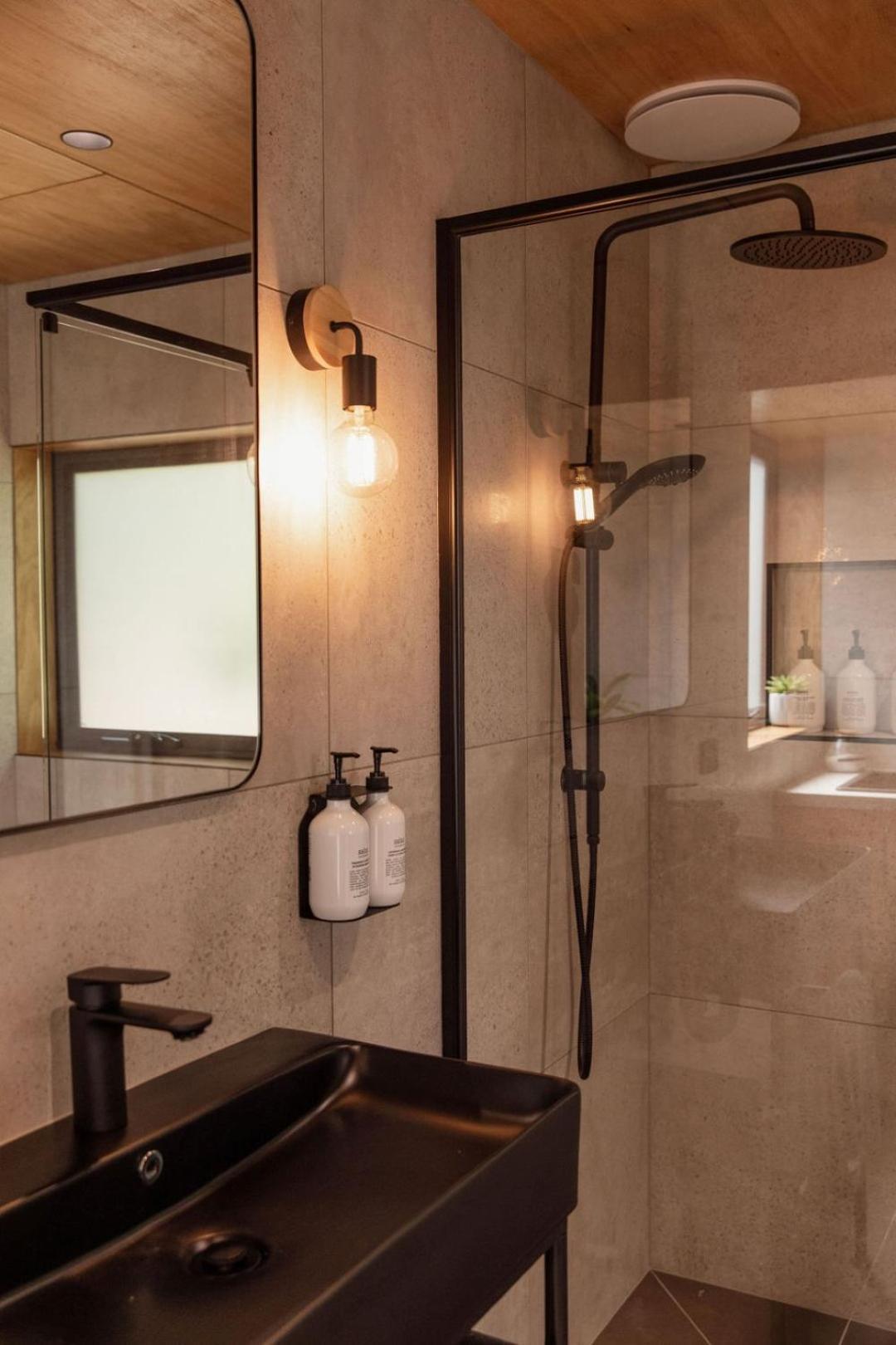 Bicheno Garden Cottages Ngoại thất bức ảnh